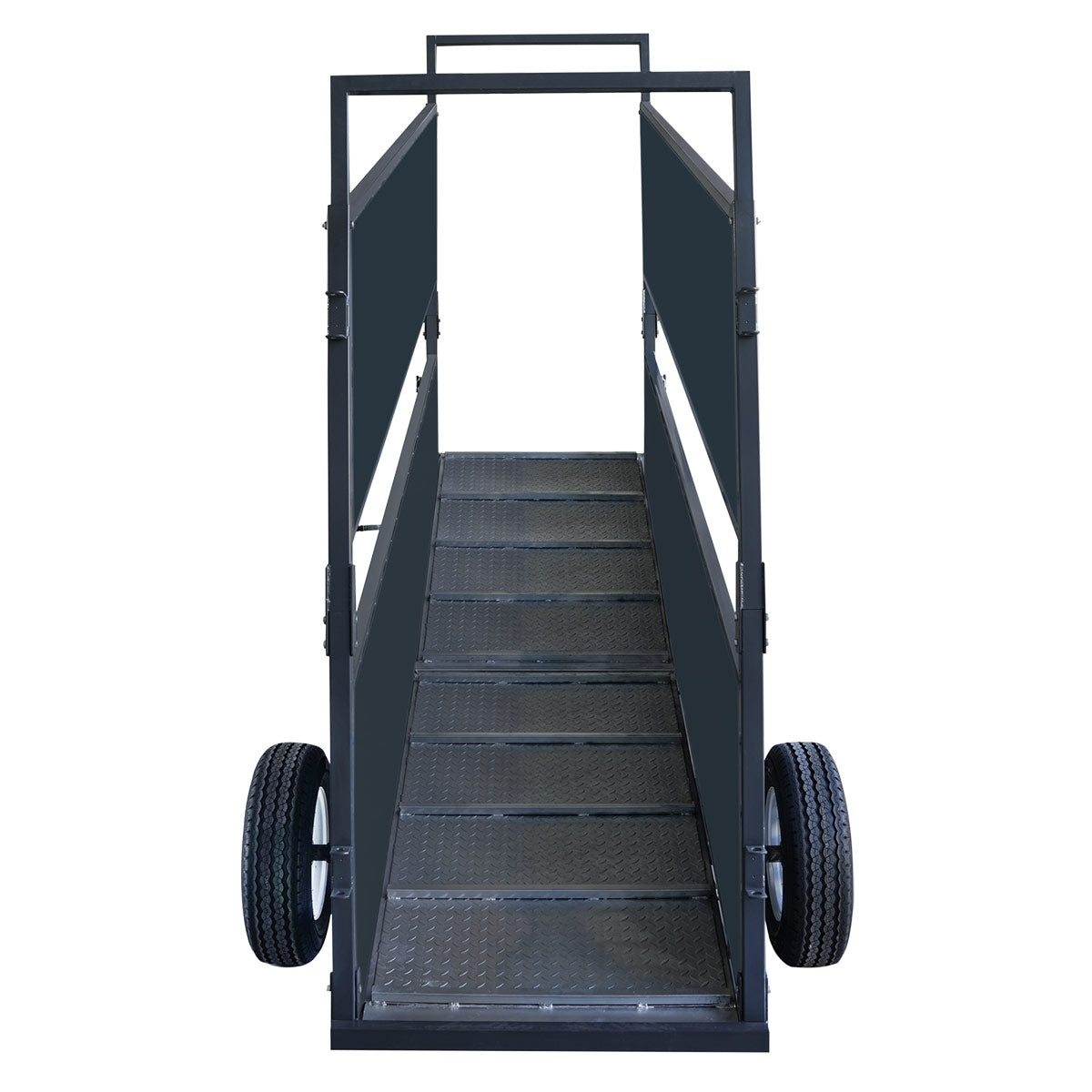 TMG Industrial 12’ Portable Cattle Loading Ramp, 2600-lb Chassis Capacity, 10,000 lb Hitch Capacity, Rib-Checkered Floor, TMG-CSR12