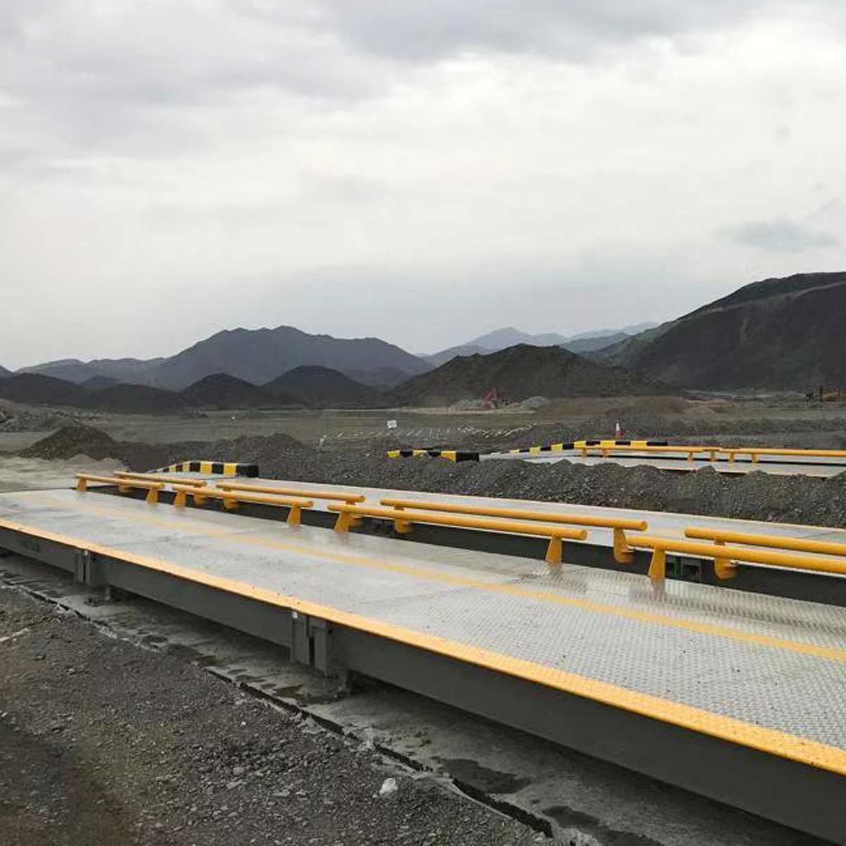 TMG Industrial 80 ton Weighbridge Truck Scale, -35℃ to +70℃, 10’ x 56’ (W x L), High-Quality Steel, U-Shape Beam Design, 120% Safe Overload, TMG-FST80