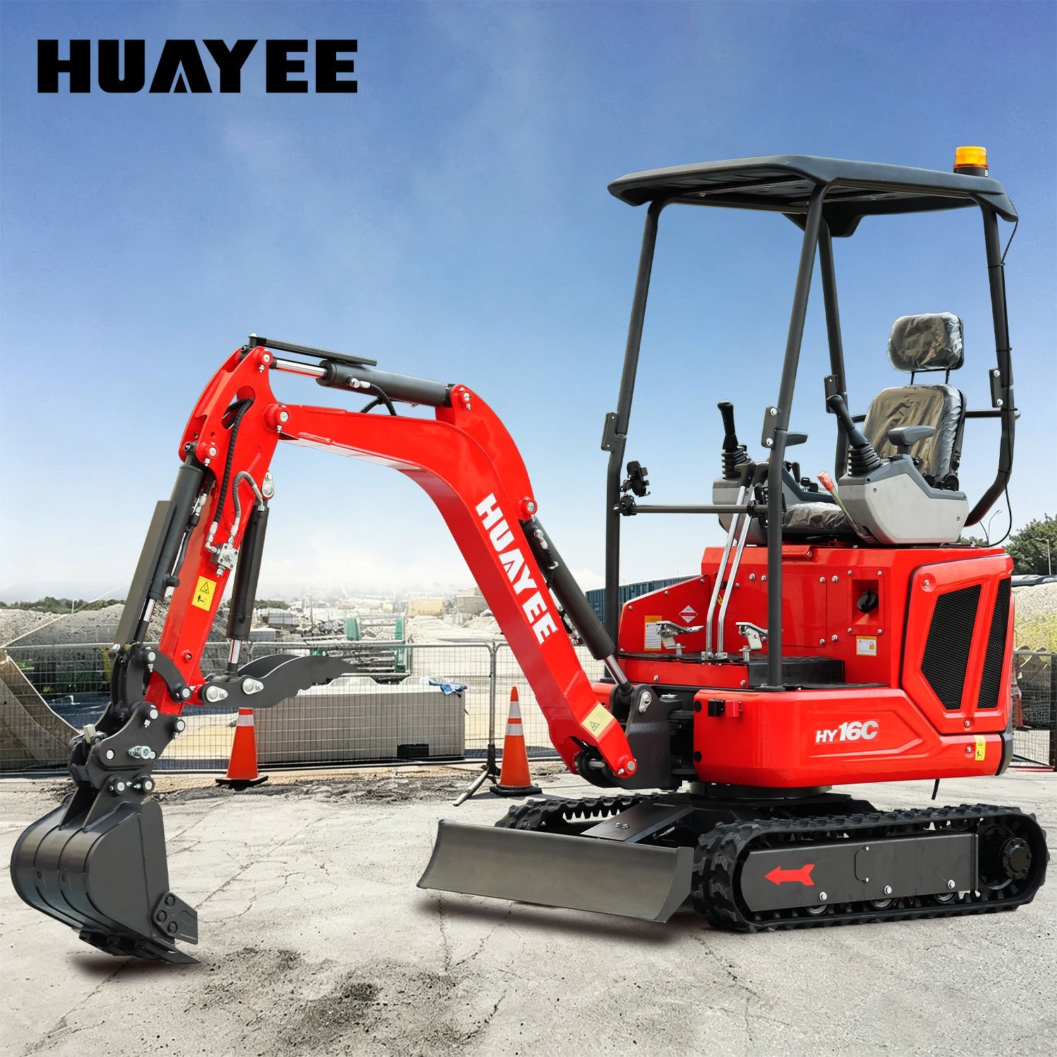 HUAYEE HY16C | Mini Excavator with 14HP Kubota Engine & Hydraulic Thumb | HUAYEE HY16C
